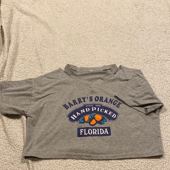 Cropped tshirt - Picture 1 of 1